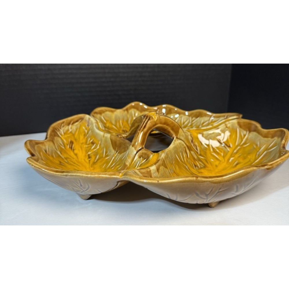 VTG California Pottery USA 895  3 yellow leaf divided serving dish With Handle‎